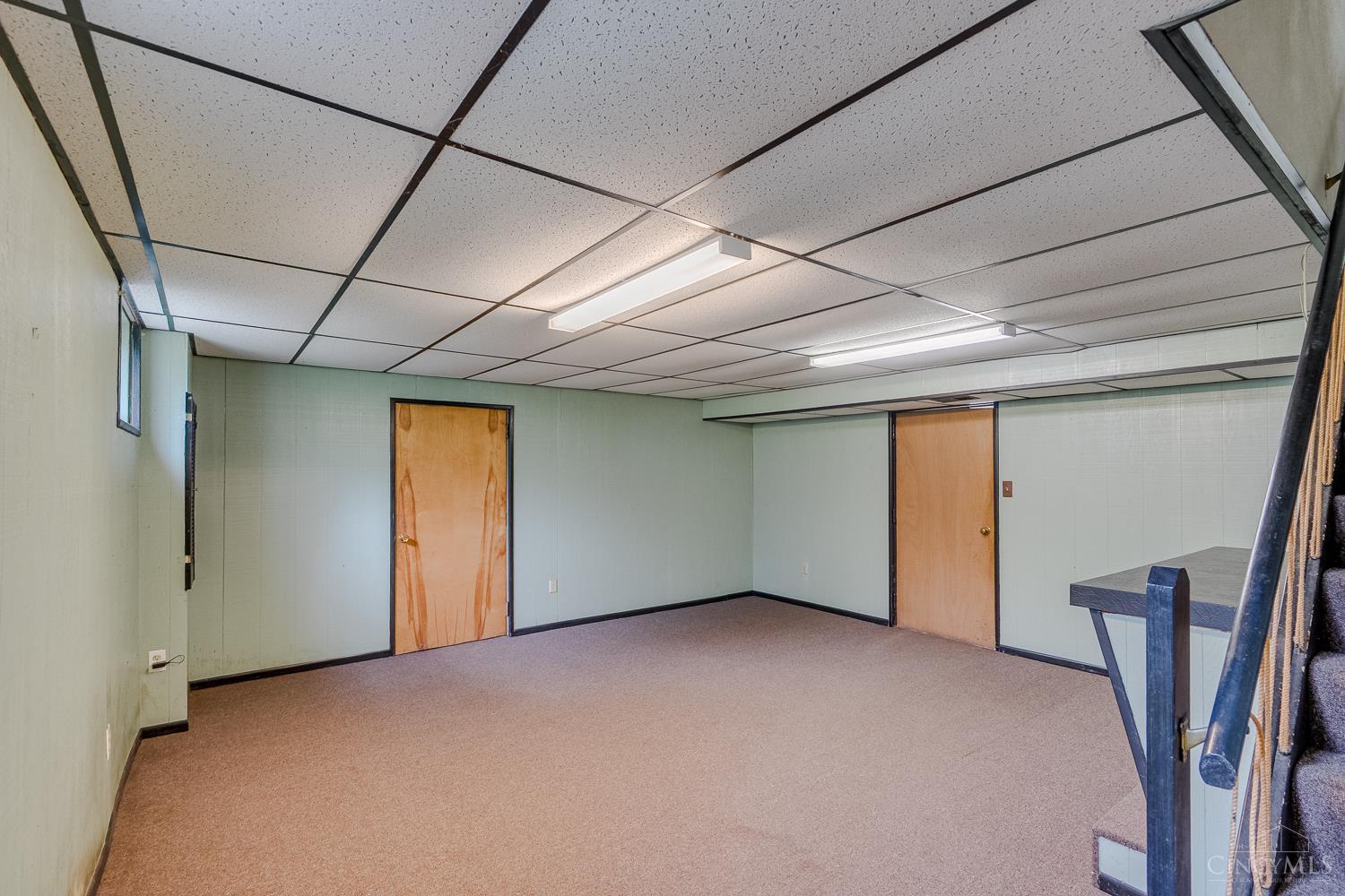 6584 Taylor Road Cincinnati, OH 45248 - Photo 29 of 35