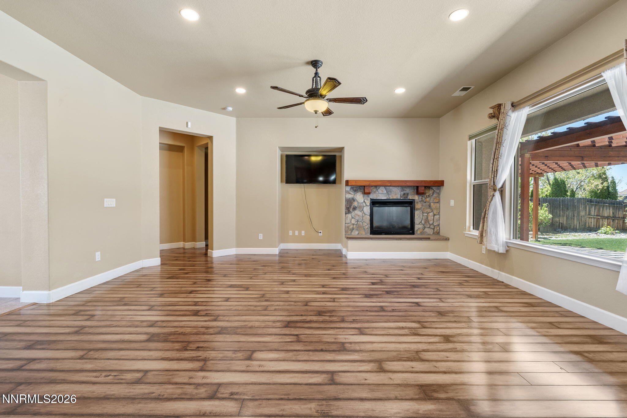 3245 Quartzite Drive Reno, NV 89523 - Photo 17 of 56 17-web-or-mls-DSC02172