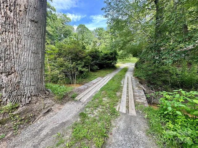 a view of statue in a garden