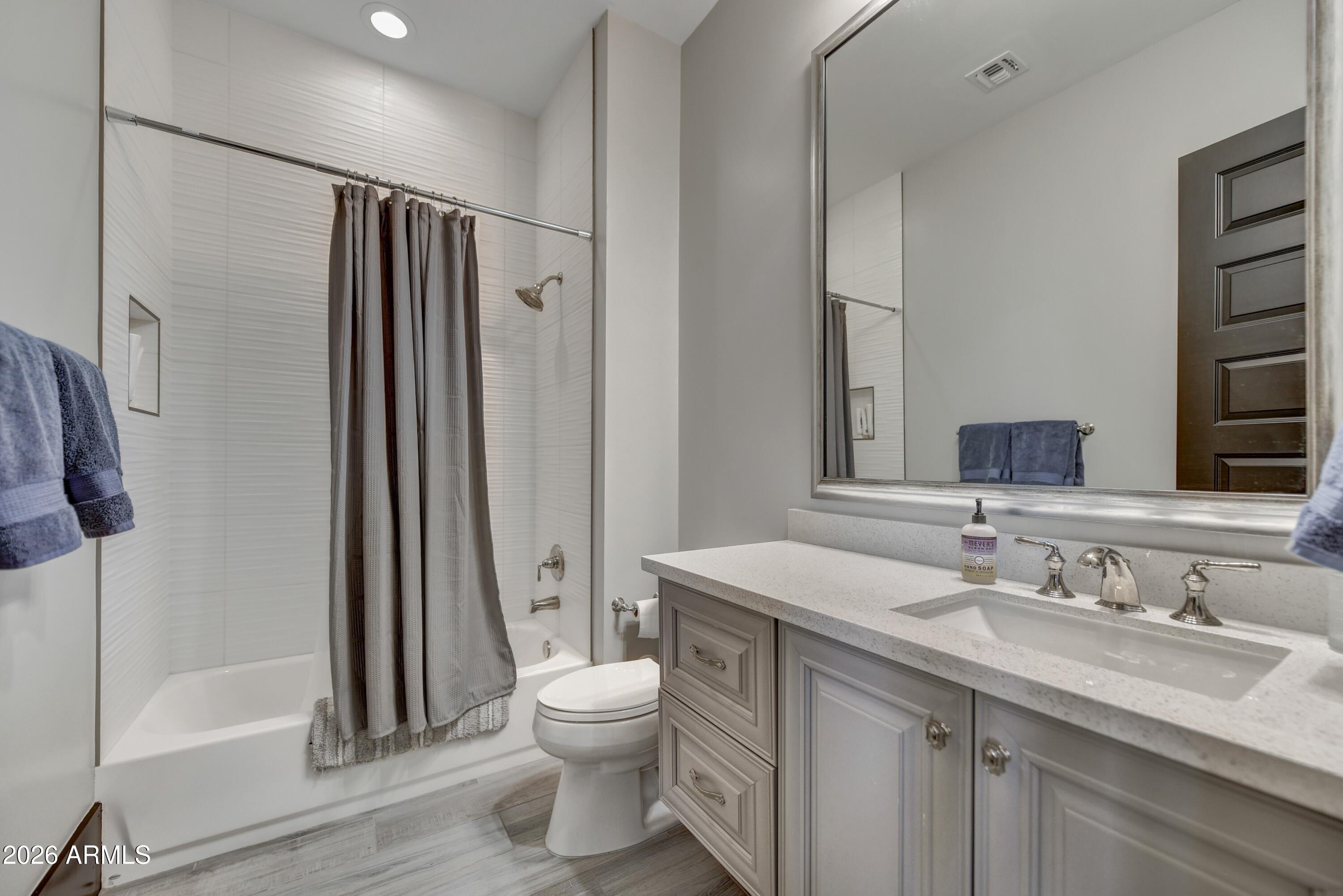 17348 East Hidden Green Court Rio Verde, AZ 85263 - Photo 36 of 52 039_Guest Bath