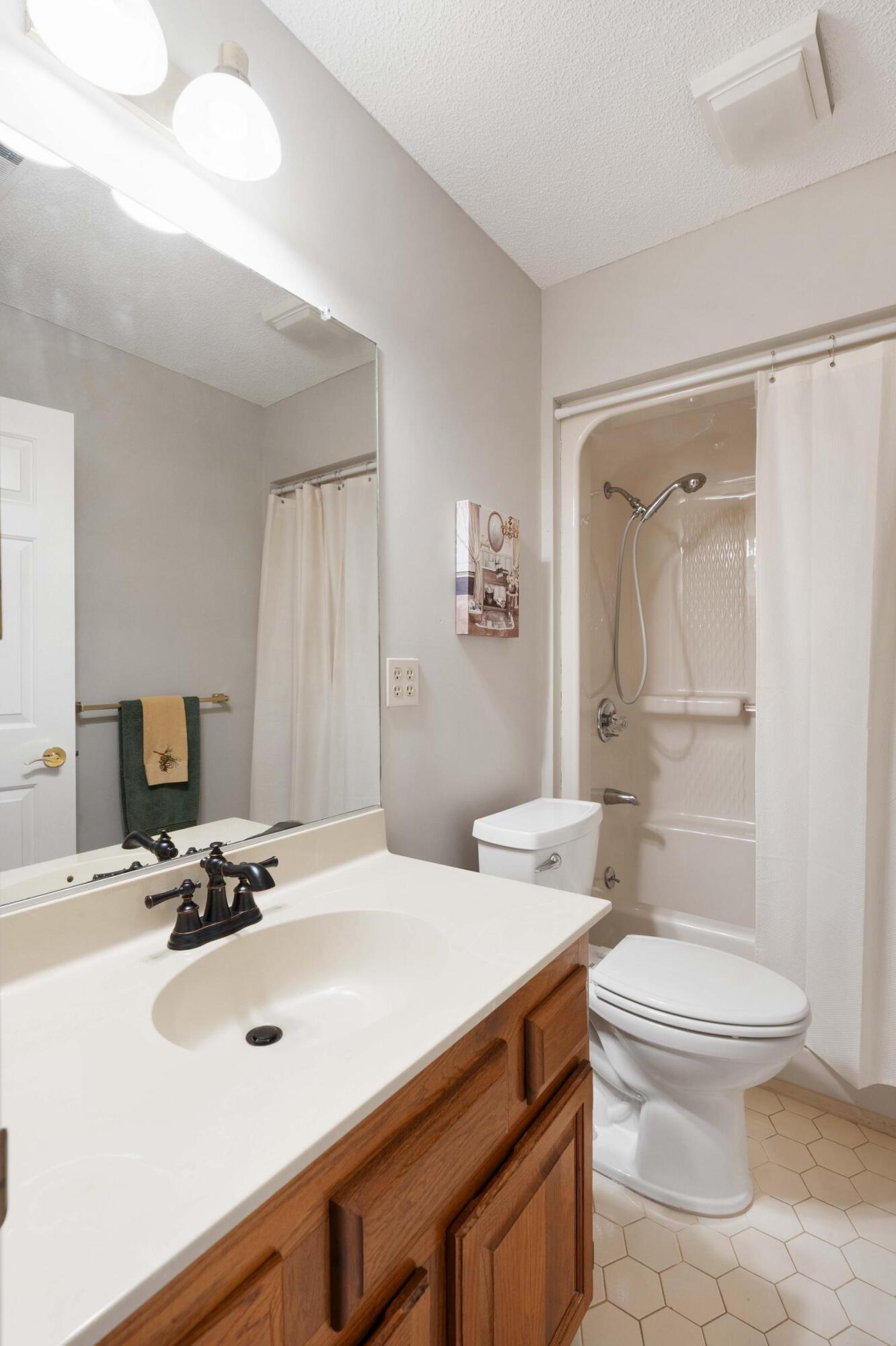 9150 Spring Branch Court North Charleston, SC 29406 - Photo 6 of 48 7