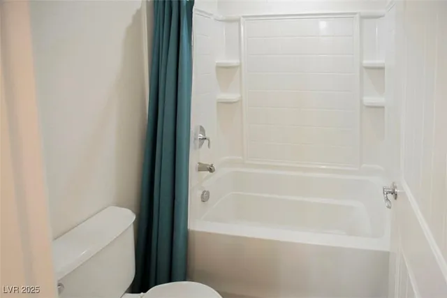 $2,795 | 6561 Grand Concourse Street, Las Vegas, NV 89166