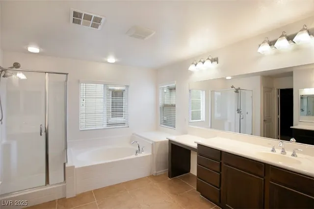 $2,795 | 6561 Grand Concourse Street, Las Vegas, NV 89166