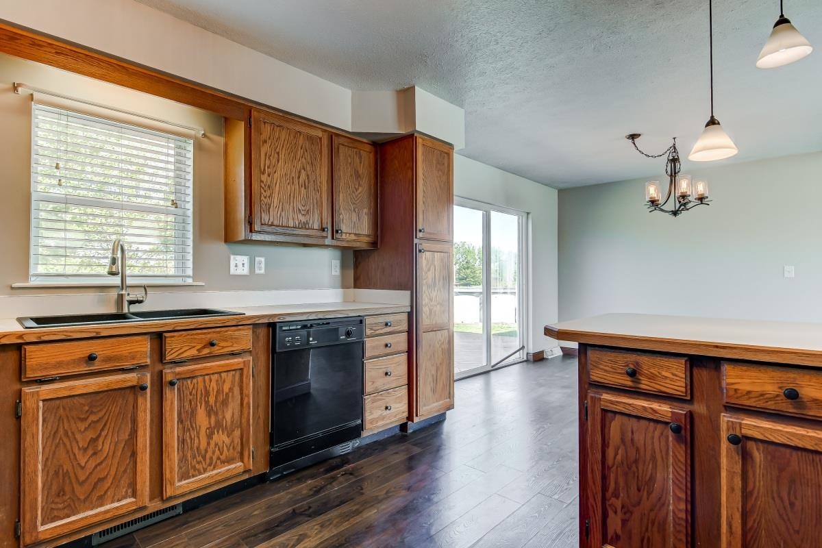 11026 Knoles Road Petersburg, IL 62675 - Photo 11 of 30 Gallery Image 11