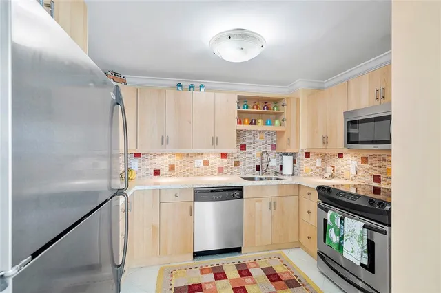 $749,000 | 1900 South Ocean Boulevard, Unit 12F, Lauderdale-by-the-Sea, FL 33062