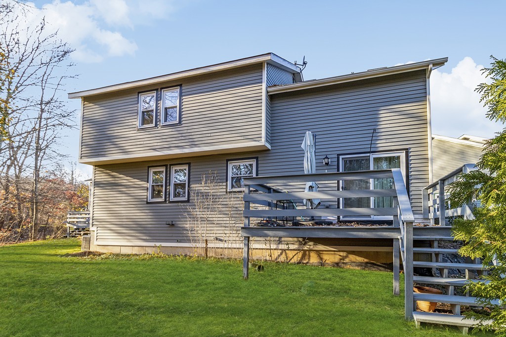 32 Weatherstone Drive, Unit 32 Worcester, MA 01604 - Photo 4 of 31