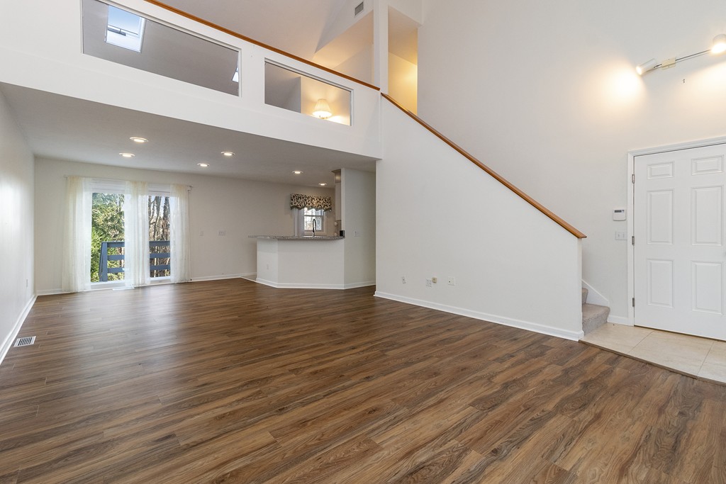 32 Weatherstone Drive, Unit 32 Worcester, MA 01604 - Photo 7 of 31