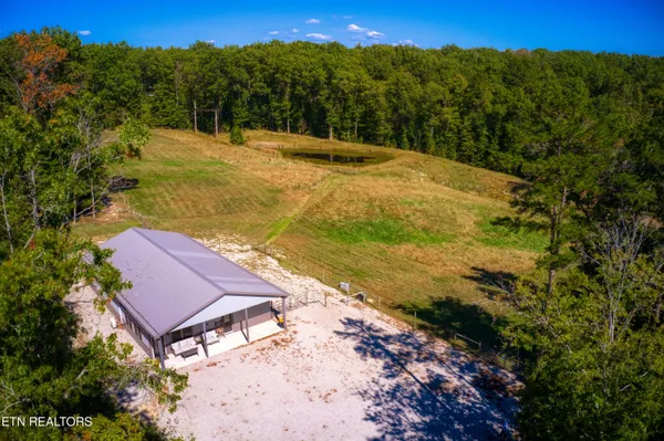 $725,000 | 419 Palomino Run, Jamestown, TN 38556