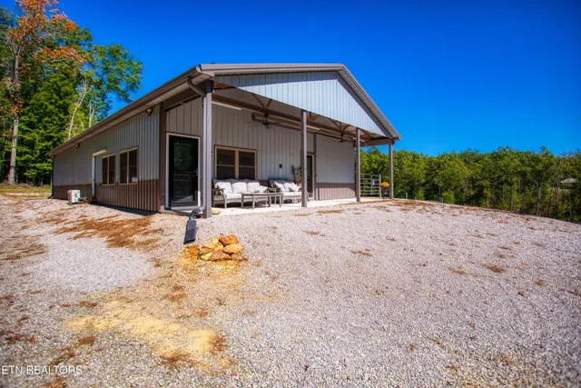 $725,000 | 419 Palomino Run, Jamestown, TN 38556