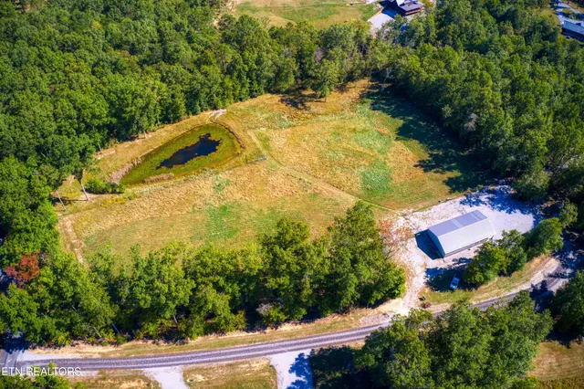 $725,000 | 419 Palomino Run, Jamestown, TN 38556