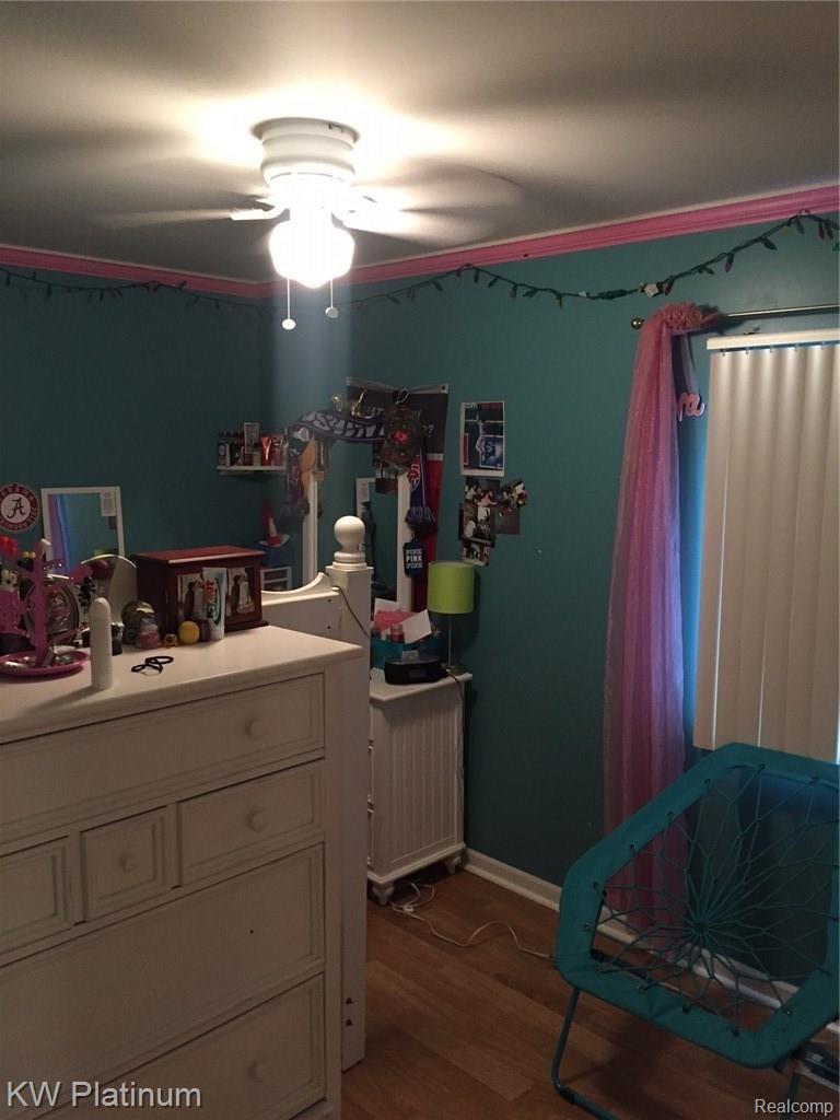 9073 Folkert Road Algonac, MI 48001 - Photo 8 of 16 8) Room One.JPG