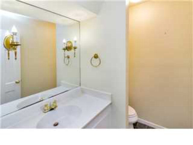 105 Llewelyn Court Mobile, AL 36608 - Photo 2 of 23