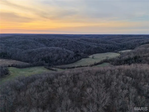 $2,511,705 | 881.3 Highway K Jadwin Mo 65501, Jadwin, MO 65501