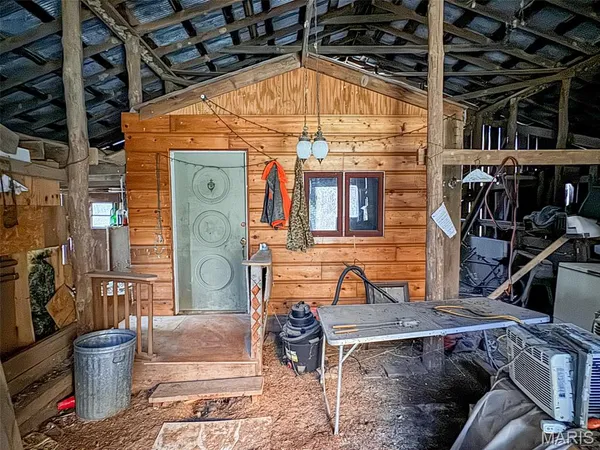 $2,511,705 | 881.3 Highway K Jadwin Mo 65501, Jadwin, MO 65501