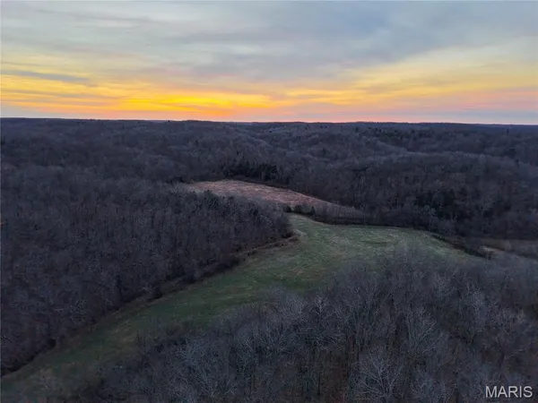 $2,511,705 | 881.3 Highway K Jadwin Mo 65501, Jadwin, MO 65501