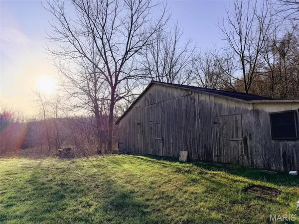 $2,511,705 | 881.3 Highway K Jadwin Mo 65501, Jadwin, MO 65501