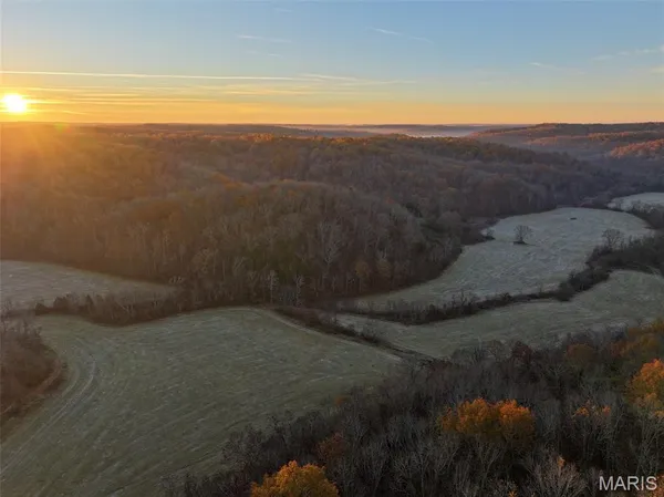 $2,511,705 | 881.3 Highway K Jadwin Mo 65501, Jadwin, MO 65501