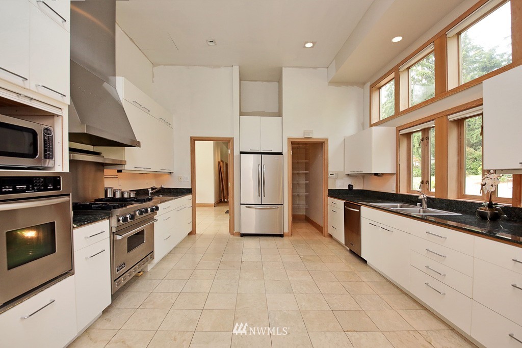 3911 Resort Road Greenbank, WA 98253 - Photo 11 of 25 Gallery Image 11