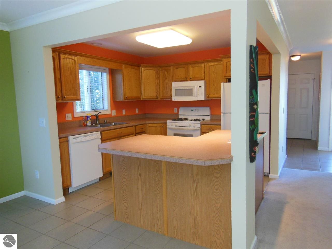 1020 Sweeney Road Mount Pleasant, MI 48858 - Photo 5 of 24 1773123-4.JPG