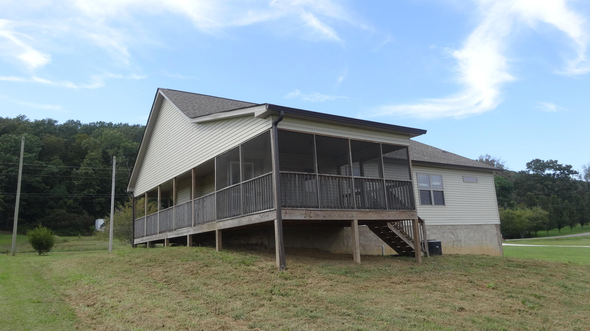 7069 Blue Springs Road Cleveland, TN 37311 - Photo 3 of 16 DSC01112