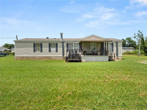 $124,999 | 197 Independence Street, Natchitoches, LA 71457