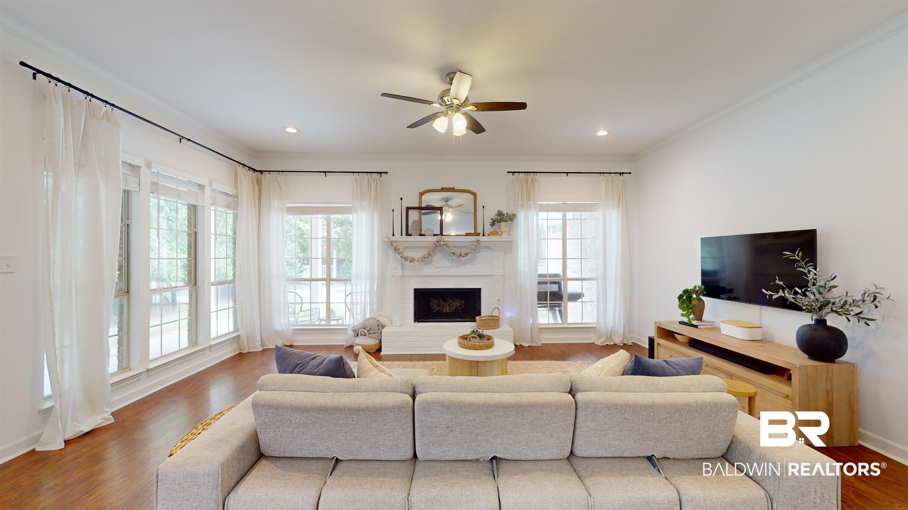 460 South Wedgefield Drive Mobile, AL 36608 - Photo 16 of 39