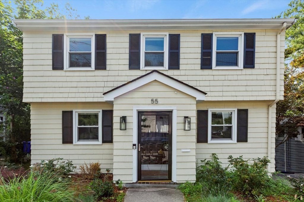 55 Bateman Street Boston, MA 02131 - Photo 6 of 40 Gallery Image 6