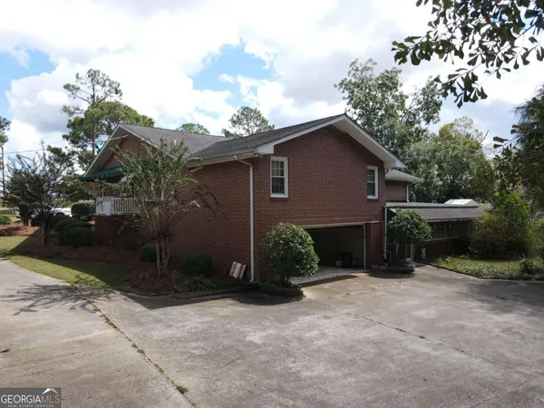 $395,000 | 240 Whittle Circle, Ashburn, GA 31714