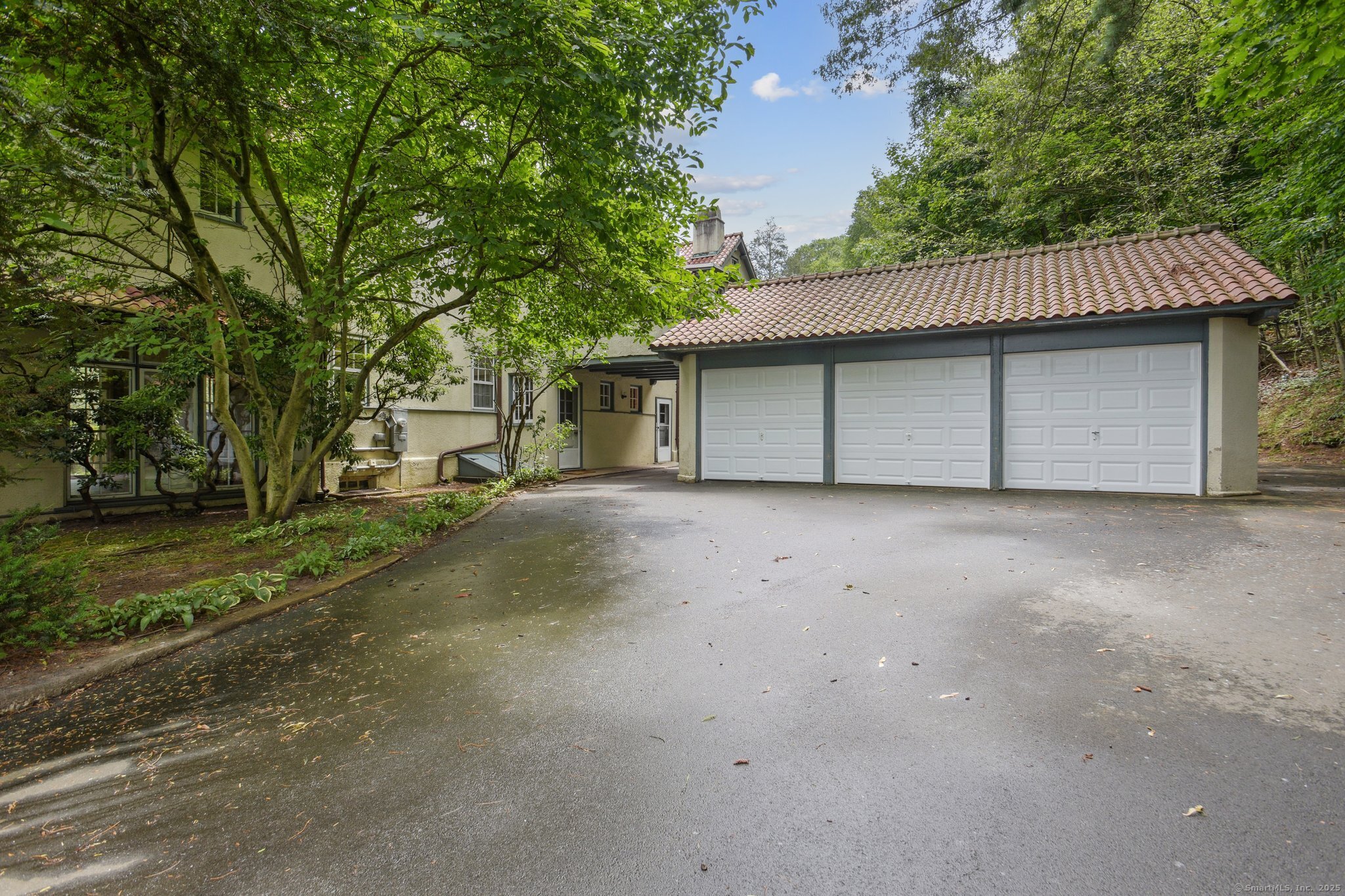 1056 Whitney Avenue Hamden, CT 06517 - Photo 38 of 40 a house view with a outdoor space