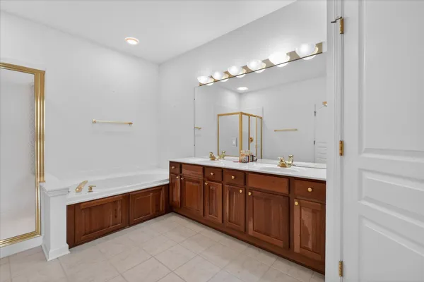 $525,000 | 44543 Birchwood Court, Northville, MI 48168