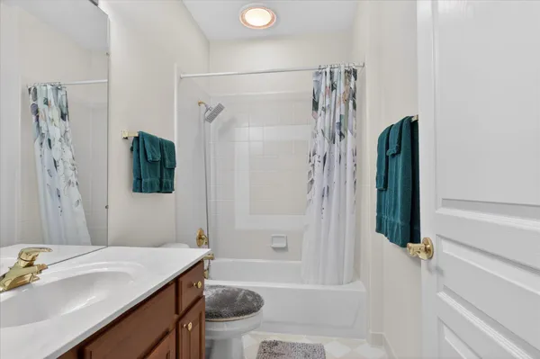 $525,000 | 44543 Birchwood Court, Northville, MI 48168