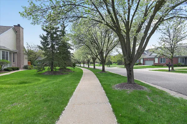 $525,000 | 44543 Birchwood Court, Northville, MI 48168