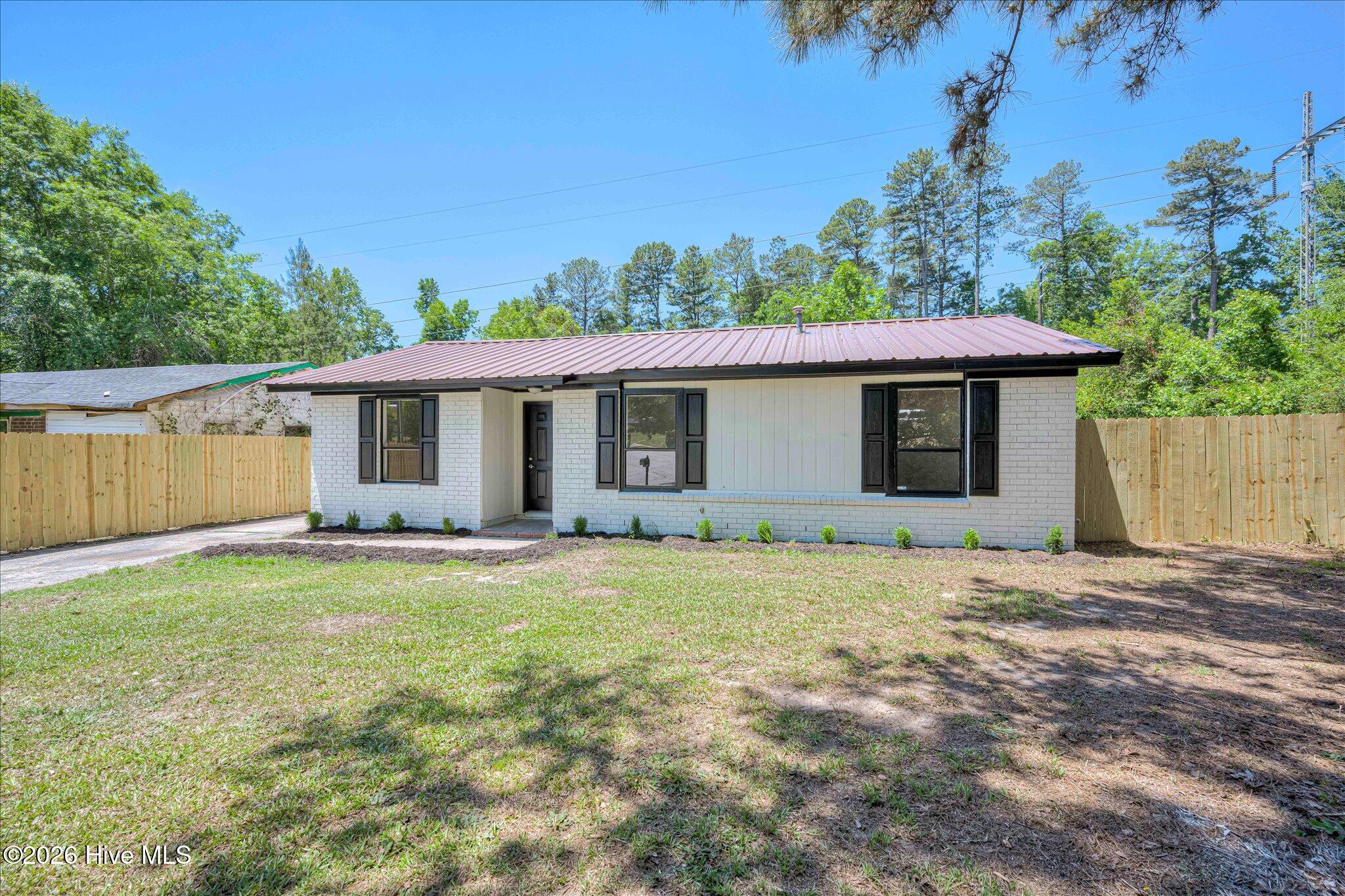 3619 Abbey Road Augusta, GA 30906 - Photo 3 of 32 01-001-