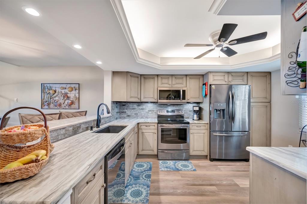 9604 Cortez Road West, Unit 436 Bradenton, FL 34210 - Photo 17 of 79