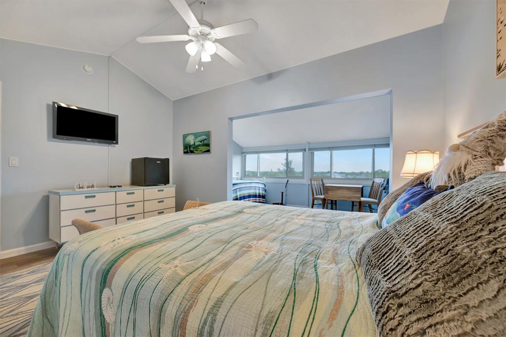 9604 Cortez Road West, Unit 436 Bradenton, FL 34210 - Photo 57 of 79