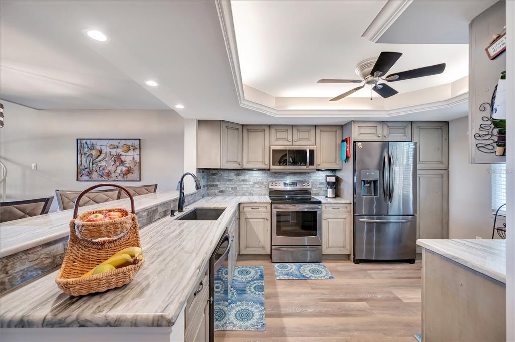 9604 Cortez Road West, Unit 436 Bradenton, FL 34210 - Photo 9 of 79