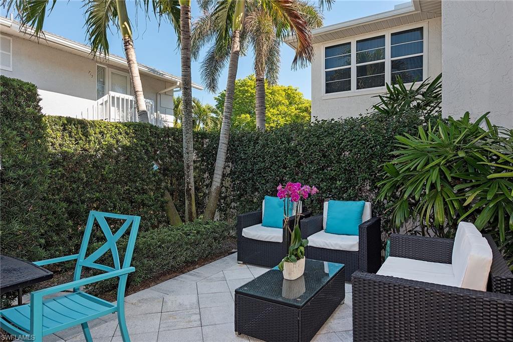 705 Neapolitan Way, Unit 705 Naples, FL 34103 - Photo 6 of 12 Gallery Image 6