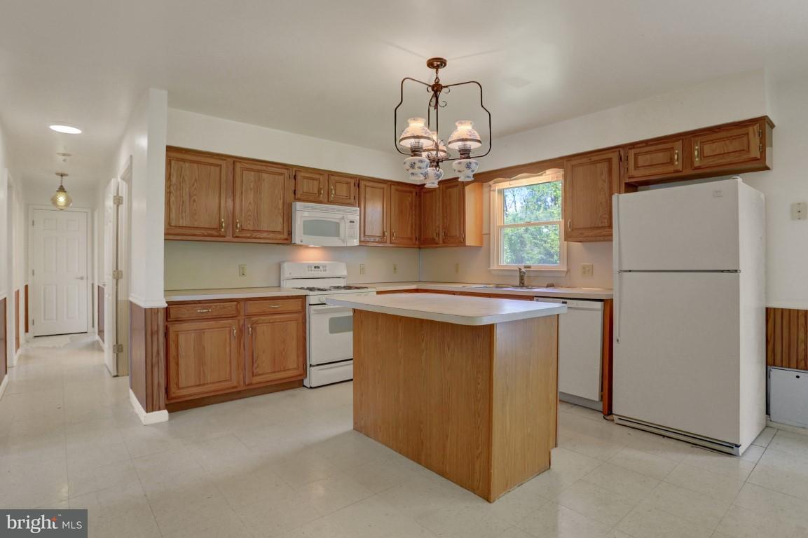 800 Line Road Delta, PA 17314 - Photo 14 of 45 Gallery Image 14