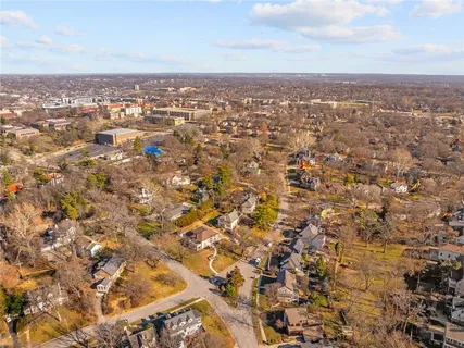 $650,000 | 5405 Locust Street, Kansas City, MO 64110