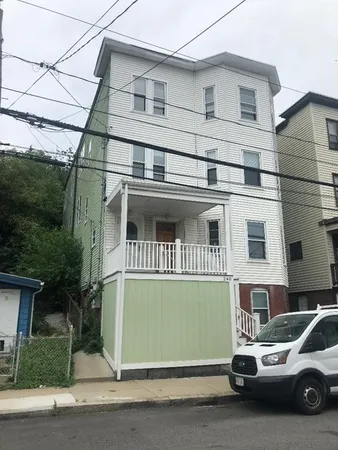 $3,150 | 240 Leyden Street, Unit 3, Boston, MA 02128