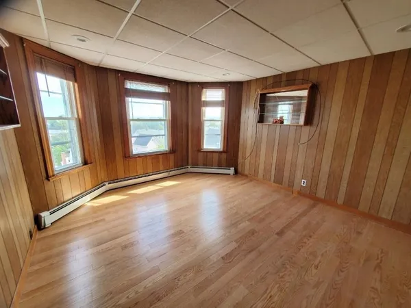 $3,150 | 240 Leyden Street, Unit 3, Boston, MA 02128