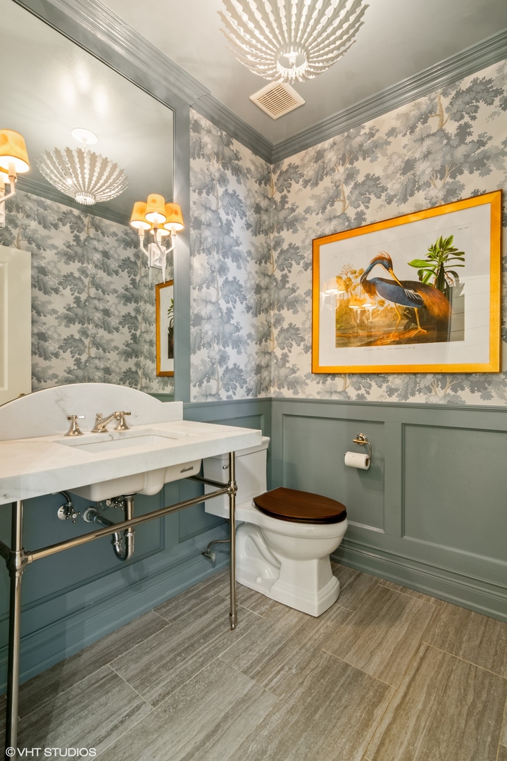 160 Old Farm Road Northfield, IL 60093 - Photo 20 of 37