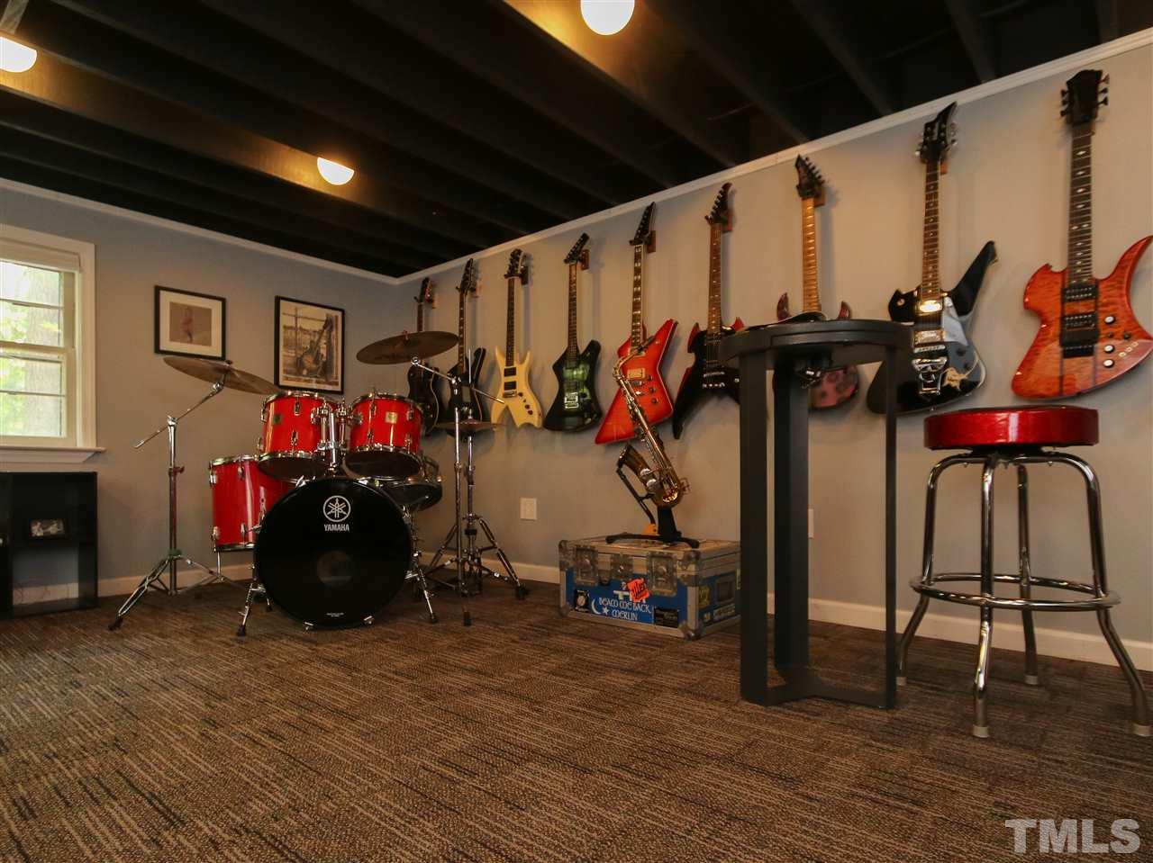 3733 Swarthmore Road Durham, NC 27707 - Photo 21 of 27 Gallery Image 21