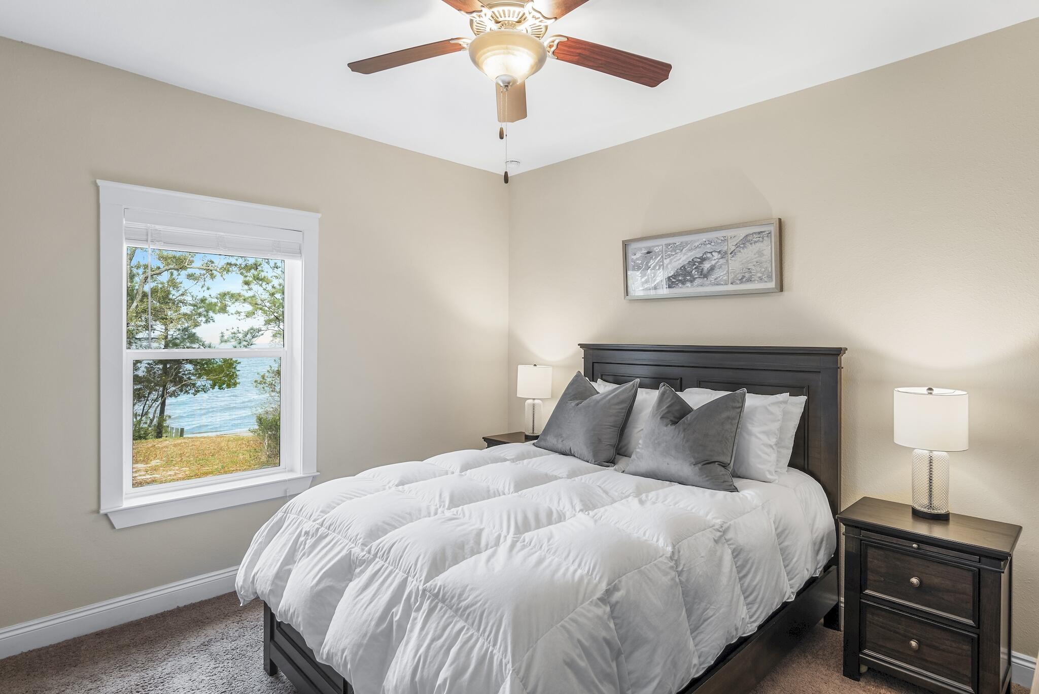 544 Taunton Road Freeport, FL 32439 - Photo 22 of 49 Bedroom 2