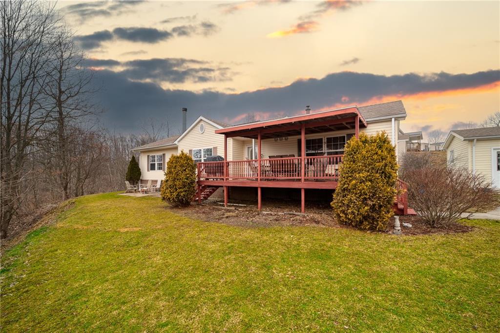 628 Deana Way Rochester, PA 15074 - Photo 1 of 25