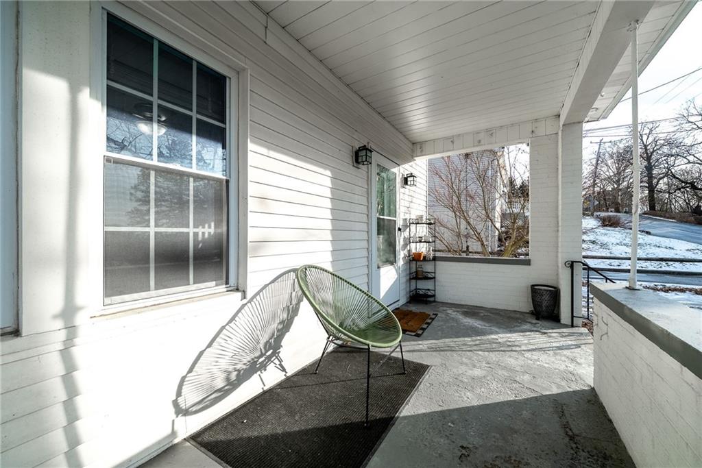 180 Hinkel Road Pittsburgh, PA 15229 - Photo 3 of 45 a living room with furniture and windows