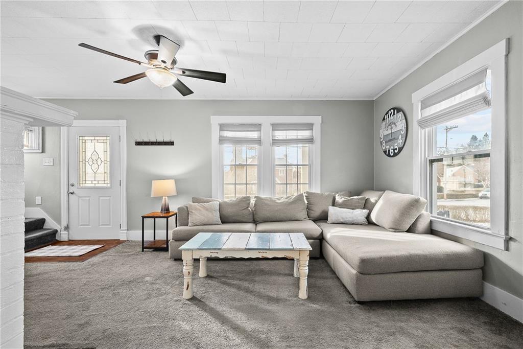 180 Hinkel Road Pittsburgh, PA 15229 - Photo 5 of 45 a living room with furniture and a window