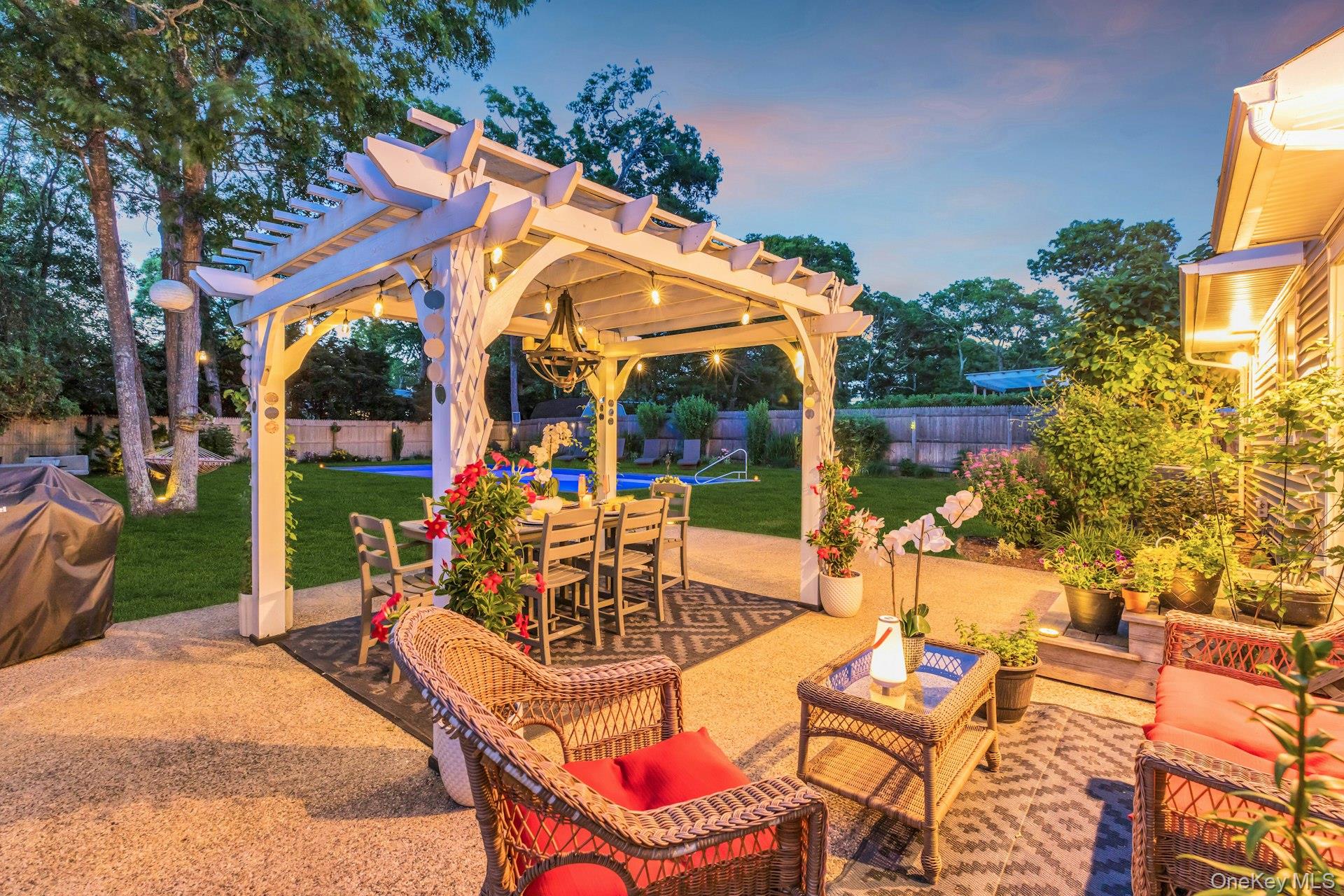 116 West Tiana Road Hampton Bays, NY 11946 - Photo 10 of 50