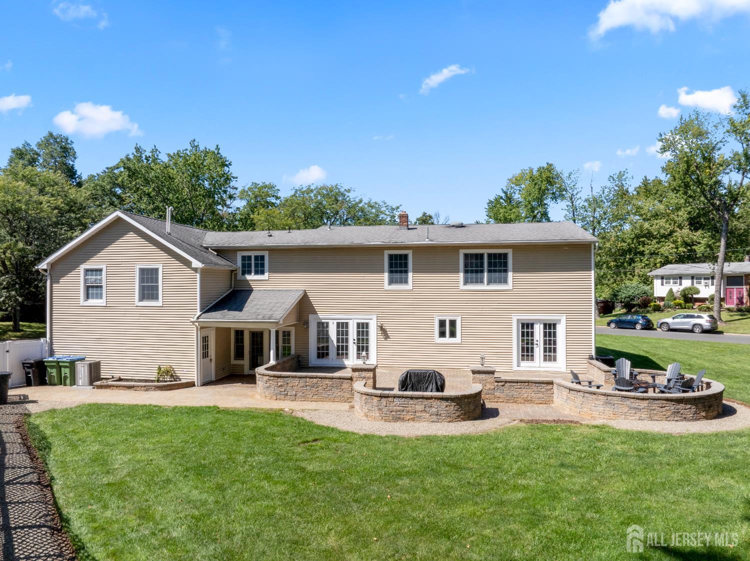19 Bradford Road Edison, NJ 08820 - Photo 58 of 76 Gallery Image 58