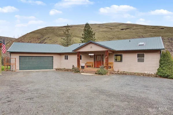 $785,000 | 20485 Cotton Tail Lane, Culdesac, ID 83524
